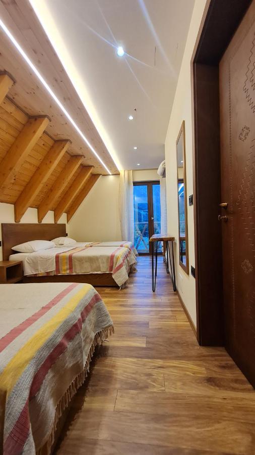 Neokulla Hotel - By Kol Gjoni 瓦勒博内 外观 照片